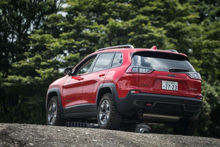  Jeep Cherokee Trailhawk (KL) 2019 года  (JP) (фото 3 из 6)